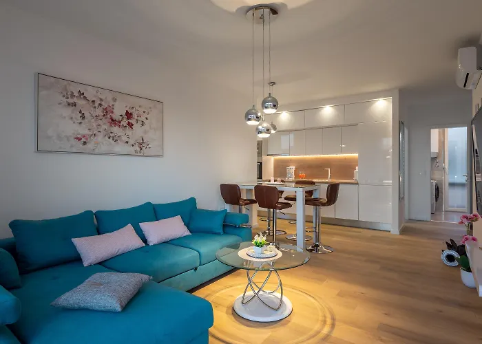 Daire Dreams With Pool, Private Terrace, Sea View, Jacuzzi Trogir