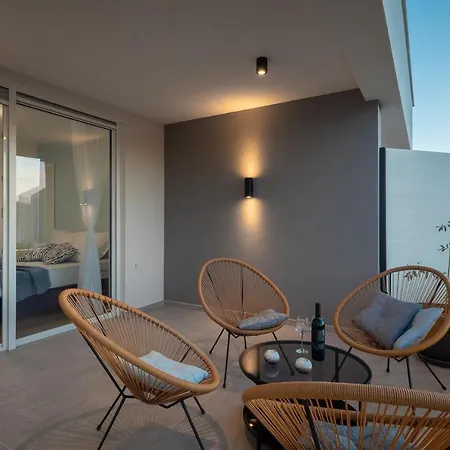 Villa Dreams With Pool, Private Terrace, Sea View, Jacuzzi