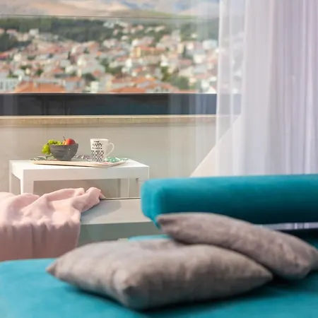 アパート Luxury Penthouse Pool, Private Terrace, Sea View, Jacuzzi トロギール
