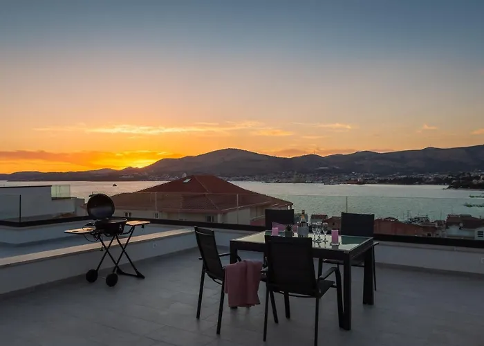 Dreams With Pool, Private Terrace, Sea View, Jacuzzi