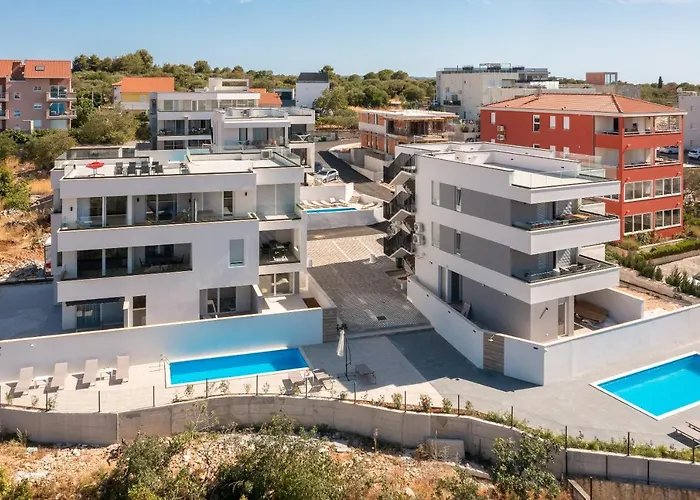 Appartement Dreams With Pool, Private Terrace, Sea View, Jacuzzi Trogir